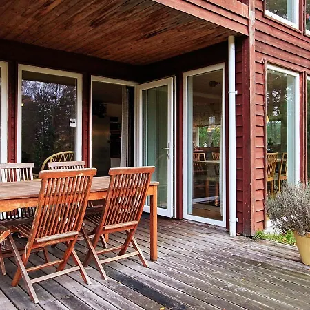 Three-bedroom Holiday In Laeso 6 *
